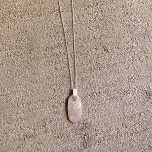 Kendra Scott necklace